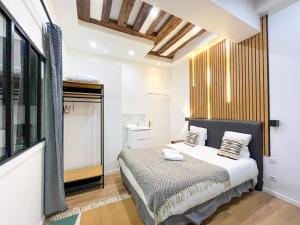 Urban Flat 67 - Spacious Flat in Central Paris