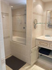 Maisons de vacances Mazet des Cedres au pied de la colline : photos des chambres