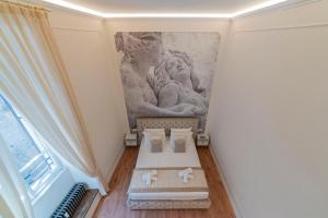 Heart of Rome - Pantheon View