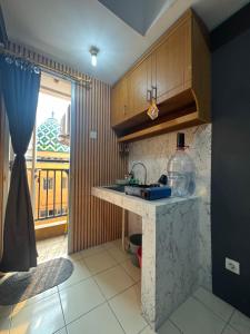 Cozy Studio Apartment at Margonda Residence