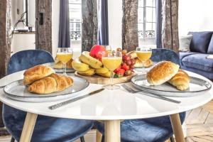 BnBNova - Le Marais & Place de la Republique - 2BR