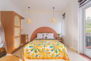 Green Meadow Central - OTEL