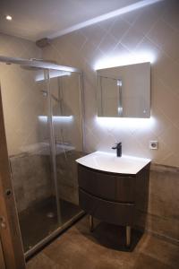 Appartements Appartement hyper centre-ville historique 80 m2 : photos des chambres