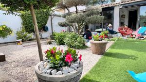 Villas Tres belle maison avec piscine , proche centre ville - Aix en Provence : photos des chambres