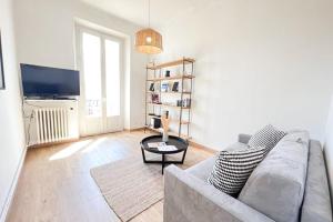 Cannes Félix Faure bright apartment in the city center with balcony