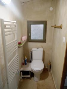 Maisons de vacances Mazet terrasse et jardin Nimes : photos des chambres