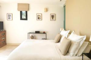 Villas Modern villa 8p pool & mountain view : photos des chambres