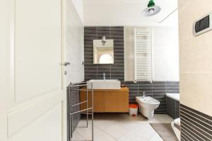 Art Loft Penthouse near Trastevere