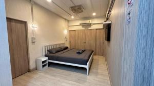 Far Far Away Hostel Chiang mai