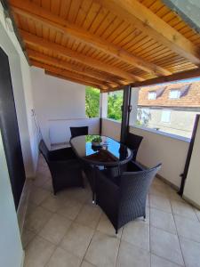 Apartments Milevčić