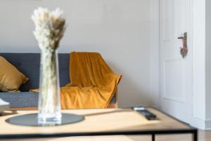 West End 2 Bed Maisonette - Parking & Wi-Fi