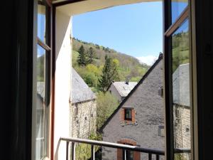 Hotels Hotel restaurant Notre Dame : Chambre Familiale