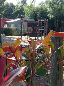 Campings Camping les Mancellieres : photos des chambres