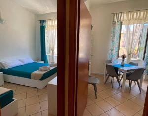 NIMPHAEA BLUE APARTMENT - Central Seaside Retreat - 50m from Beach