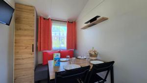 Campings Camping les Mancellieres : photos des chambres