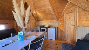 Campings Camping les Mancellieres : photos des chambres