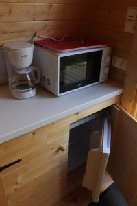 Campings Camping les Mancellieres : photos des chambres