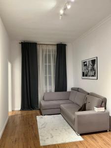 The GALLERY lux apartment for 10