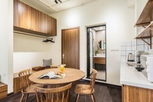 BIGGEST Villa in Center of Hanoi-100m2 Rooftop Pool-Laundry Included