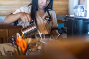 Saronde Island Resort Blue Bay Divers