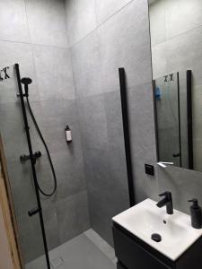 Apt4B 45m2 Center Półwiejska 1st floor Garage free