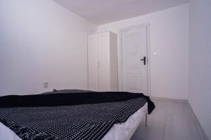 Студио Черно и Бяло