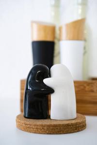 Студио Черно и Бяло