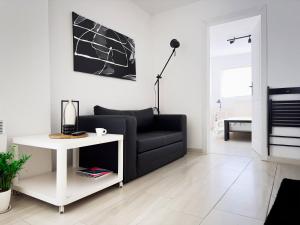 Студио Черно и Бяло