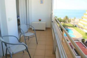 Apartamento con vistas al mar y a la montaña AV-26