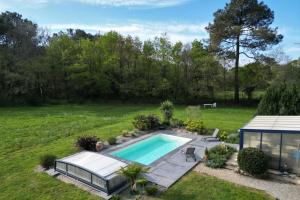 Maisons de vacances Villa avec piscine chauffee - En pleine nature : photos des chambres
