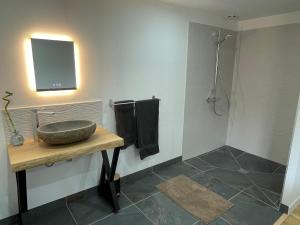 Maisons de vacances Gite L-Apres-Ski, Spa, Spacieux : photos des chambres