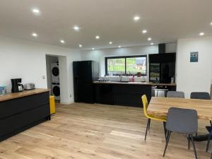 Maisons de vacances Gite L-Apres-Ski, Spa, Spacieux : photos des chambres