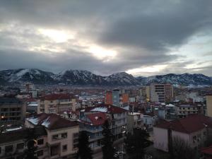 Golden Horizon Suite