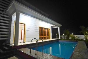 Holiday Aapke Liye Bungalow no 8- 3 BHK