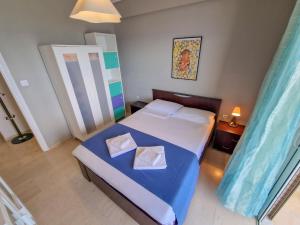 Poseidons Balcony by Infinity