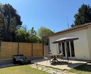 Domaine Le Rocher d Argent avec Piscine Extérieur ,Jacuzzi Intérieur et Salle de jeux