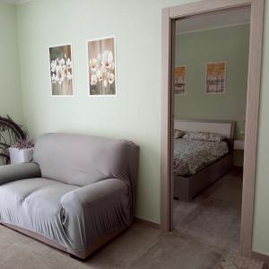 Appartamento Salvia, veranda e giardino a 75 m dal mare img3