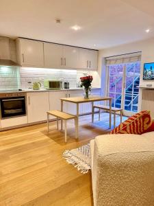 Gorgeous 1-bed Garden Flat in Wilmington Square, near Kings Cross
