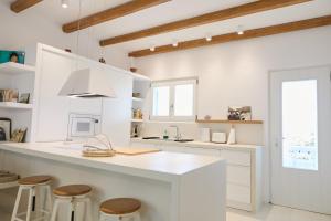Senzas Cycladic Home in Marpissa , Paros