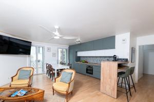 Apartment Vieil Antibes 82 m2 with secured private parking 3 Rooms