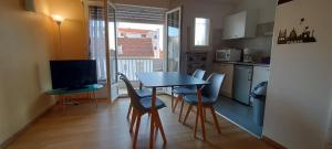 Hotels Les Palmiers : photos des chambres