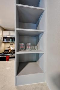 2BD Luxe Stay Prime Location & Comfort