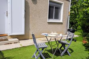Villas Studio Occitanie 20 m2 tout equipe avec jardin : photos des chambres