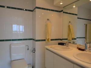 Apartment with views of Sailing Club