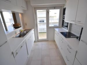 Apartment in Duinbergen with Sea Views