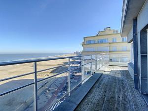 Spacious corner apartment in Knokke Heist