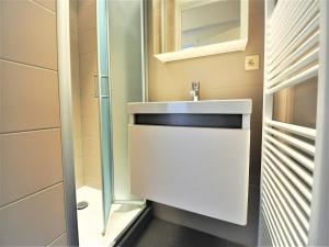 Apartment in Duinbergen near the Beach