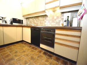 Apartment near Sailing Club with Sea Views