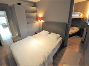 Apartment in Knokke-Heist near the Beach