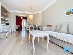 Apartment on 6th floor in West Flanders